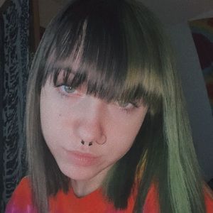 Meet your Posher, Jillian